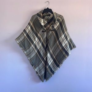 Poncho by Modena